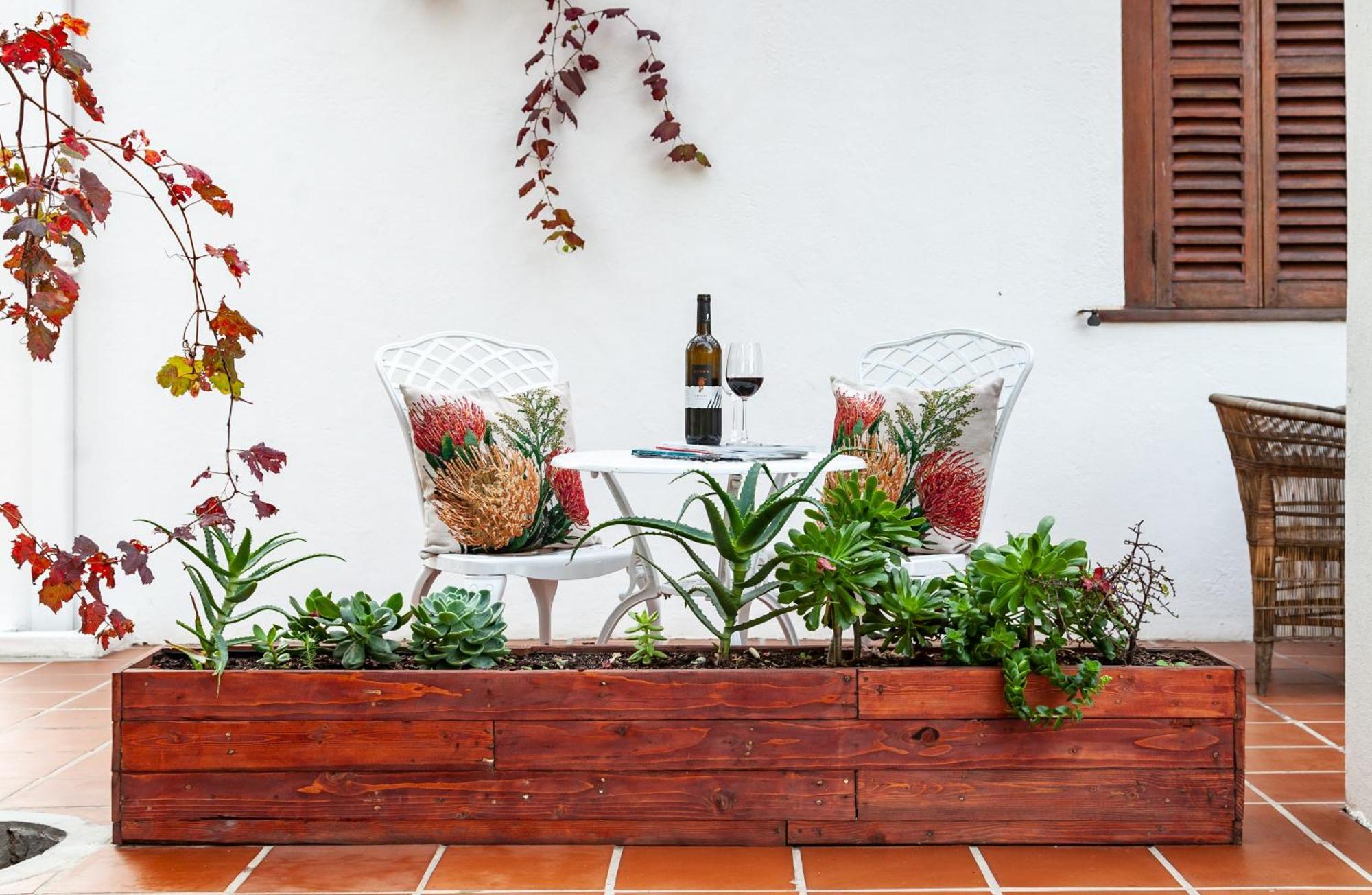 Bed and Breakfast Ayama Wine Farm - Manor House Веллінґтон Екстер'єр фото